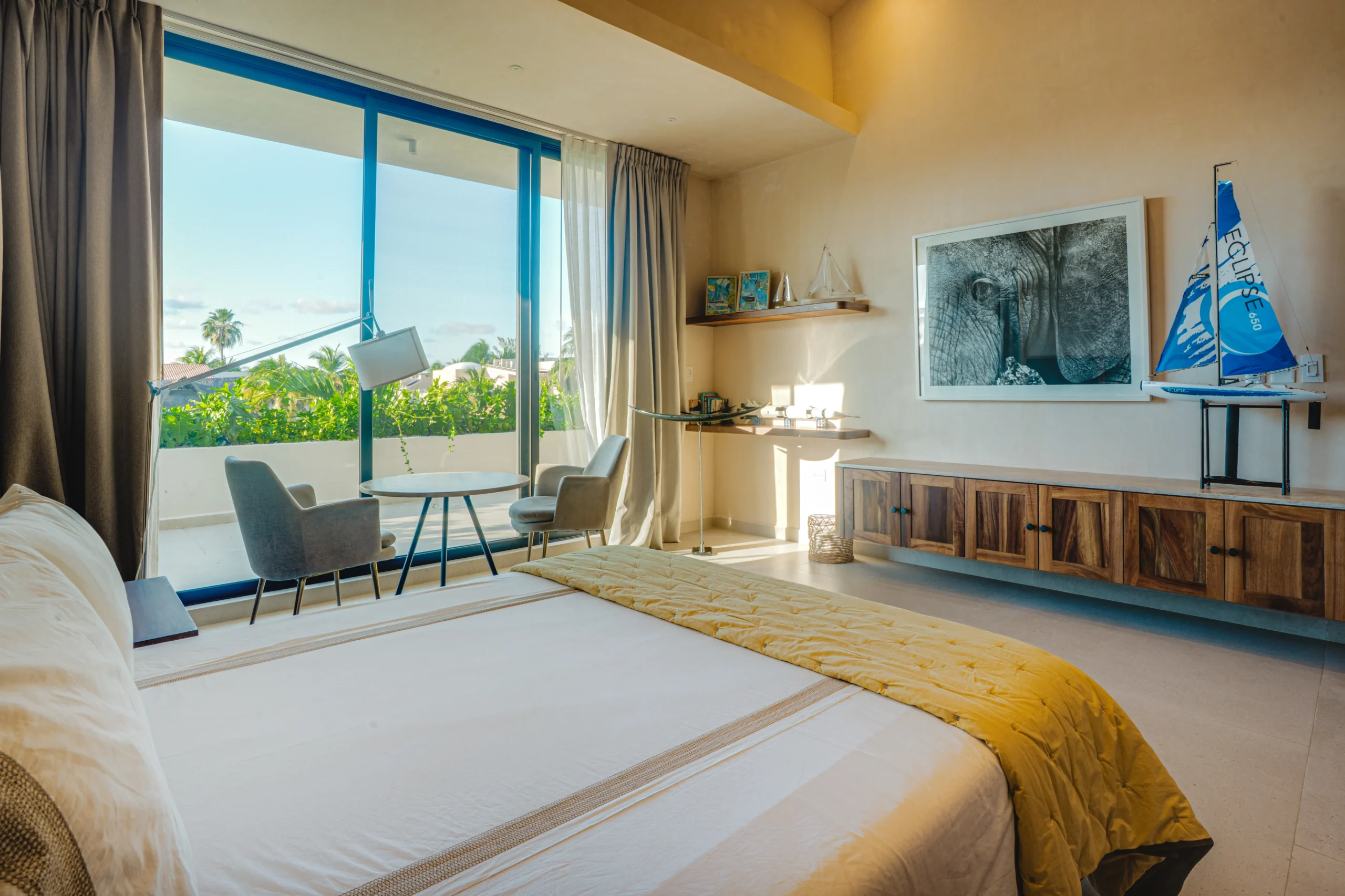 casa-anapaula-bedroom-balcony-ocean-view-riviera-maya
